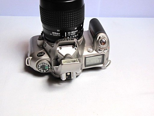 КАМЕРА NIKON F55 — корпус