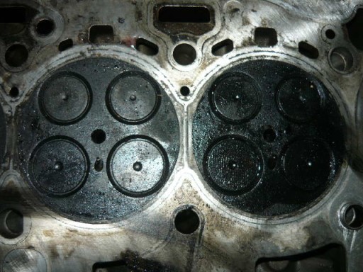 Головка 7797678 BMW E60 N47 в сборе