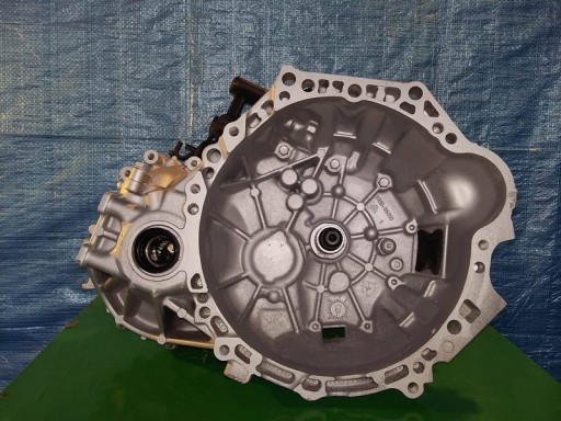 КОРОБКА ПЕРЕДАЧ TOYOTA AVENSIS T25 1.8 VVTI 5B.