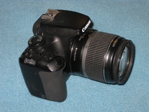 НАБОР CANON EOS 1000D + CANON EF-S зум 18-55