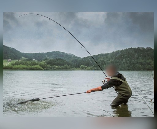 SZTYCA DO KOSZA PODBIERAKA MISTRALL TORELLA 3,2m