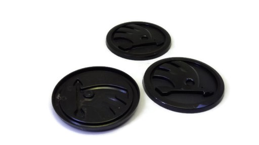 ZNACZEK EMBLEMAT SKODA 70MM 3T0103940