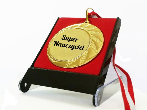 SUPER PREZENT DLA NAUCZYCIELA ZŁOTY Medal + ETUI