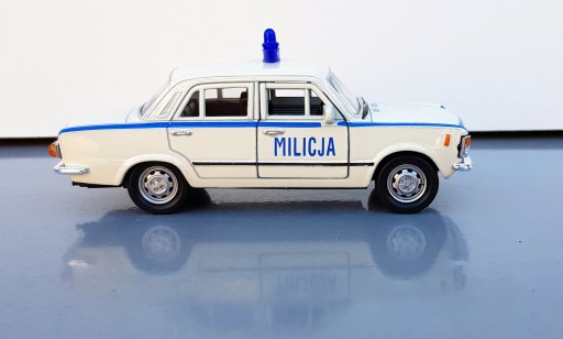 WELLY FIAT 125P MILICJA PRL 1:34