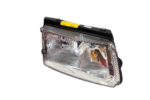 VW Passat B5 97-00 Reflektor lampa nowa PRAWY