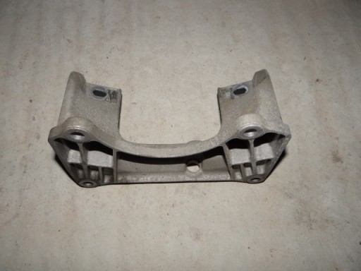 Лапа, простынь коробки кронштейн bmw e60 e61 e63 e64 67611041 - фото