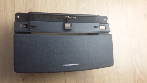 Бардачок mercedes s w221 a22168008341 - фото