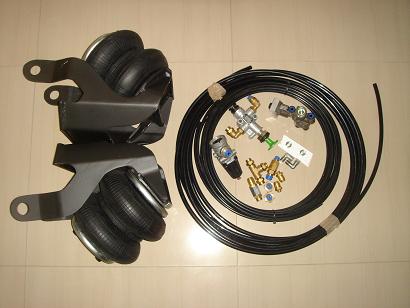 1 - Напівпричіп завісу самоскид рефрижератор підйомна вісь