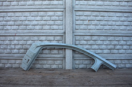 Порог левый VW Golf универсал 1k9 07-13