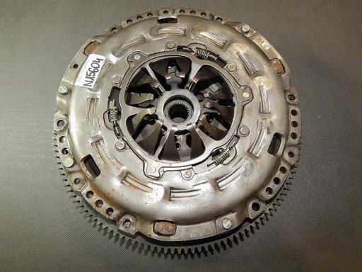 SKODA OCTAVIA III 1.8 clutch DWUMAS 06J105266AT