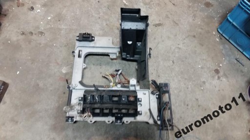 MERCEDES ATEGO БАЗА РАМКА КРОНШТЕЙН ЭЛЕКТРИКИ