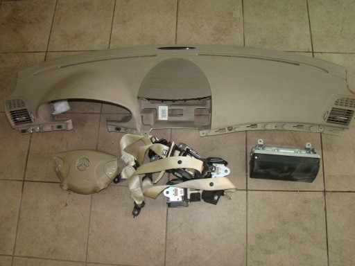 dashboard Mercedes E klasa 211 creamy