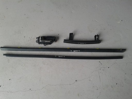 HYUNDAI GENESIS COUPE ОБШИВКА ДВЕРИ СГРЕБАЕТ СЛЕВА