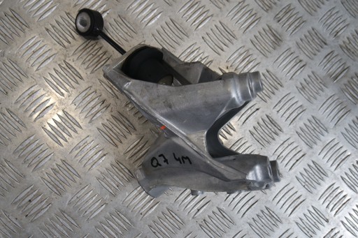 4M0199307AL - Моторна лапа кронштейн AUDI Q7 4m0