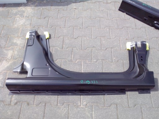 ПОРОГНАЯ КРЫШКА PARTNER BERLINGO III 07- ПРАВАЯ НОВАЯ