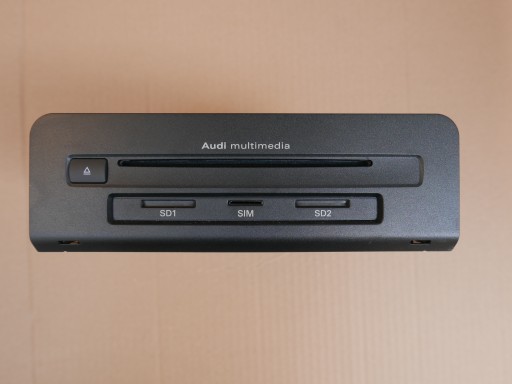 AUDI A4 b9 Мультимедіа навігація 8W0035044