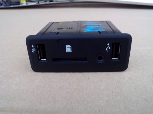 РАЗЪЕМ AUX USB SD JACK RENAULT MEGANE IV