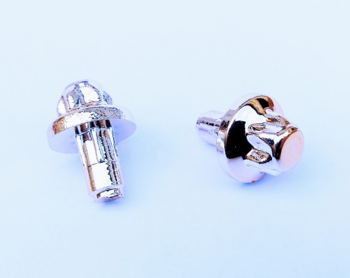 Заклепки шпильки для колесных дисков злотые 10/6. 5 мм 120шт.