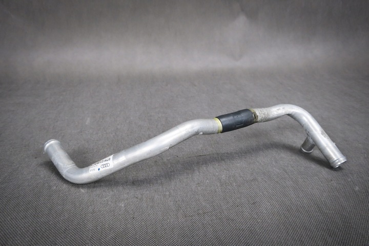 TUBE JUNCTION PIPE COOLING AUDI S6 S7 RS6 RS7 079121065CR photo 1 - milautoparts-fr.ukrlive.com