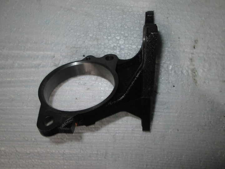 BRACKET SUPPORT TOYOTA RAV4 2.0 D4D 2013R. photo 1 - milautoparts-fr.ukrlive.com