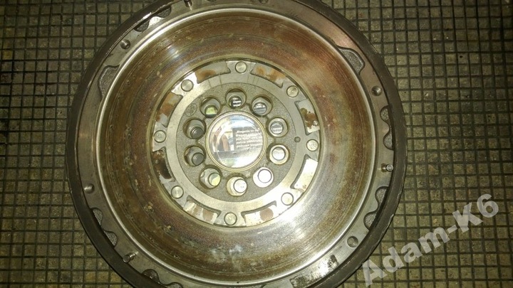 WHEEL DUAL-MASS VOLVO D5 185KM S60 V70 S80 XC70 XC9 photo 1 - milautoparts-fr.ukrlive.com