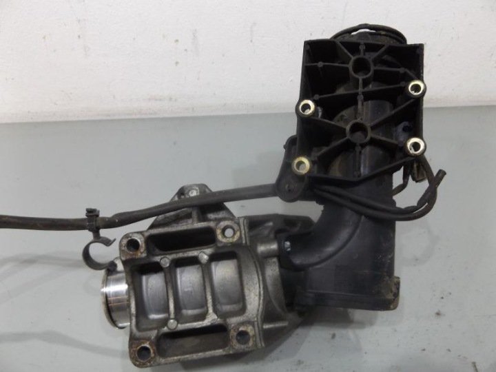 A6460901837 TUYAU CONDUIT D'AIR AIR VITO 2.2 CDI 06R