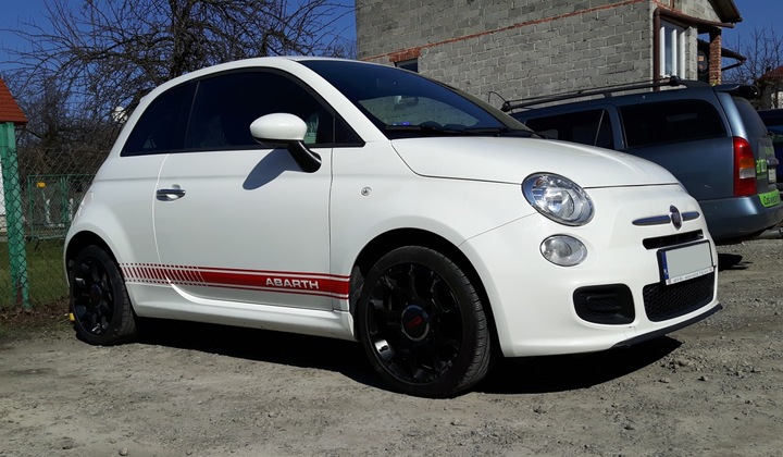 AUTOCOLLANTS TUNINGOWE FIAT 500, ABARTH, PUNTO, BRAVO photo 9 - milautoparts-fr.ukrlive.com