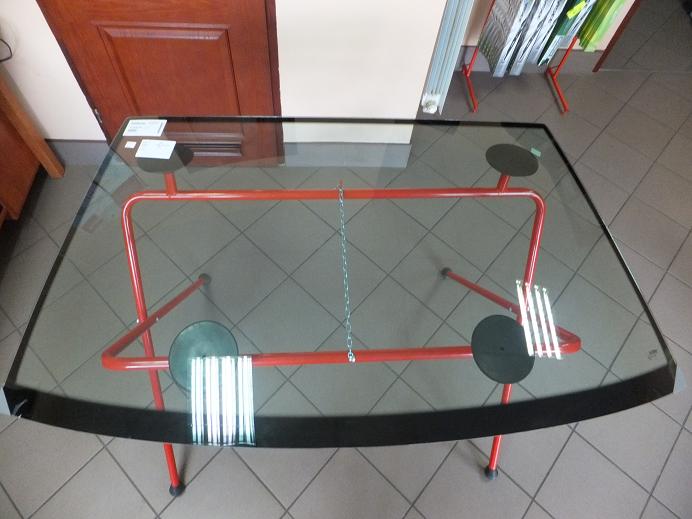 GLASS FRONT MERCEDES 190 W201 82-84R NEW CONDITION photo 1 - milautoparts-fr.ukrlive.com