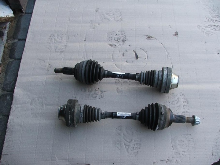 AUDI Q7 TOUAREG CAYENNE HALF-AXLE FRONT L P 7L0407271A photo 1 - milautoparts-fr.ukrlive.com