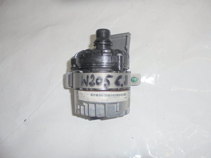 PUMP WATER ELECTRICAL MERCEDES W205 AMG A0005003100 photo 1 - milautoparts-fr.ukrlive.com