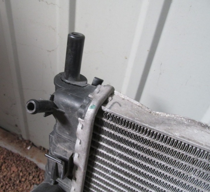 FORD FOCUS MK2 CMAX RADIATOR WATER photo 3 - milautoparts-fr.ukrlive.com