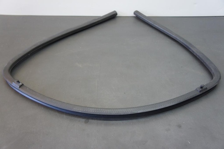 GASKET HACZYKI ROLETKI CURTAINS REAR FIAT CROMA photo 1 - milautoparts-fr.ukrlive.com