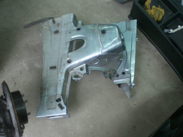 QUARTER FRONT MERCEDES ML W164 2007 PRICE FROM VAT photo 6 - milautoparts-fr.ukrlive.com