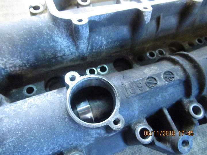 COVERING VALVES IVECO DAILY DUCATO 2.3 504167975 photo 3 - milautoparts-fr.ukrlive.com