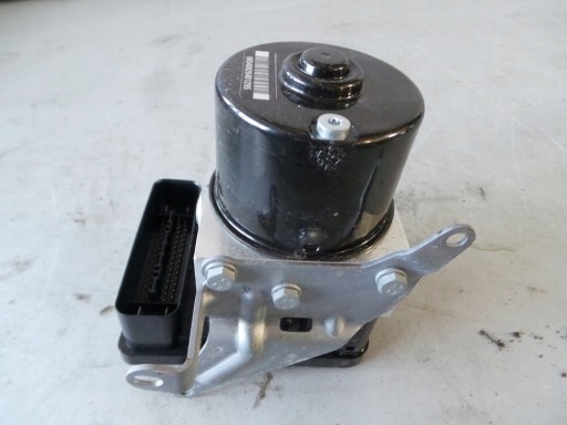 BMW 3 E90 E91 PUMP ABS 6787837 photo 2 - milautoparts-fr.ukrlive.com