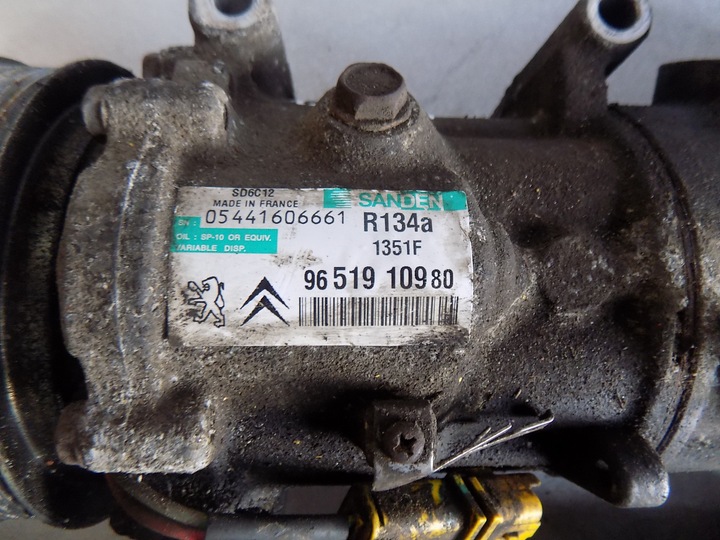 PEUGEOT 207 307 CITROEN C3 COMPRESSOR 1351F 1.6 HDI photo 2 - milautoparts-fr.ukrlive.com