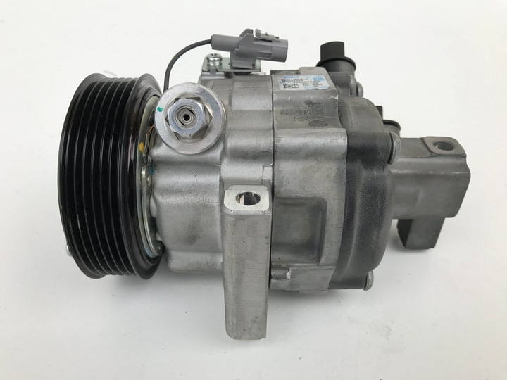 TOYOTA WITH 88310-0H010J COMPRESSOR AIR CONDITIONER photo 8 - milautoparts-fr.ukrlive.com