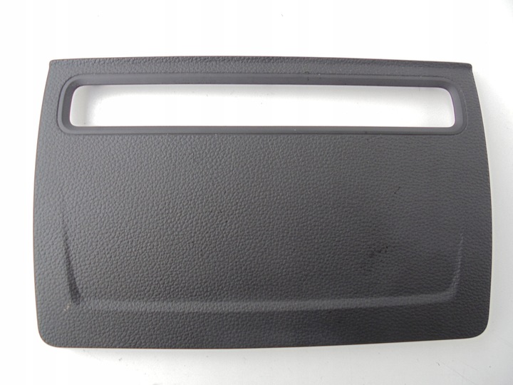 AUDI A3 8V PROTECTION DE DISPLAY 8V0857186D 12- photo 1 - milautoparts-fr.ukrlive.com