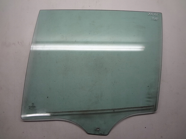 BMW X5 F15 GLASS DOOR LEFT REAR 14R photo 1 - milautoparts-fr.ukrlive.com