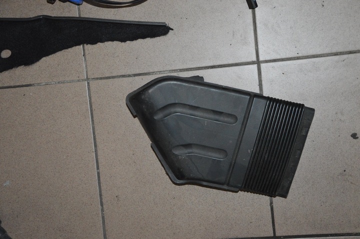 PRISE D'AIR D'AIR AUDI A4 B6 B7 8E0129617D photo 1 - milautoparts-fr.ukrlive.com