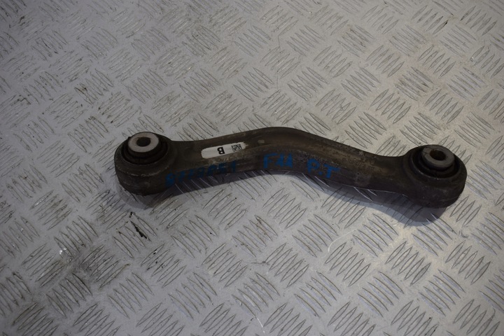 LEVIER DROITE ARRIÈRE BMW 5 F10 F11 2012 8779851 photo 1 - milautoparts-fr.ukrlive.com