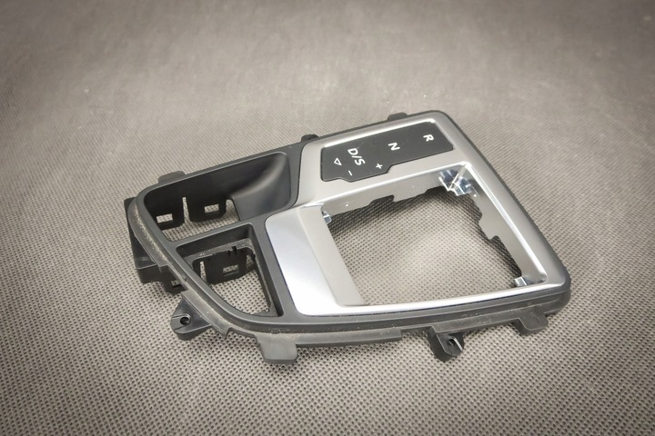 Рамка панель переключения передач audi q7 4m 4m1713111d, Цена
