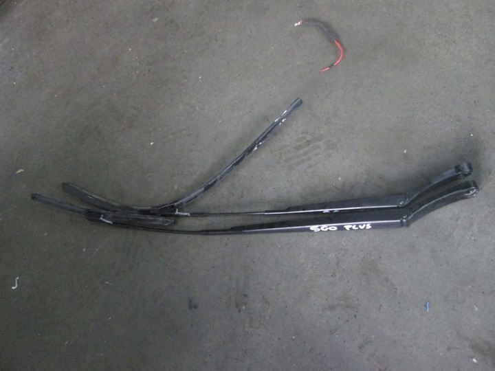 Volkswagen oe 5g1955409b 5g1955410 держатель стеклоочистителя, Цена