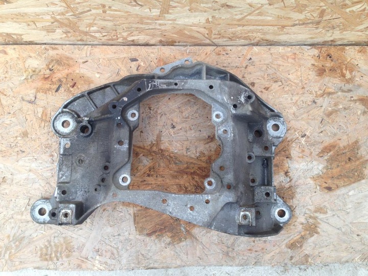 Кронштейн коробки передач audi rs6 c7 4g0399263g, Ціна
