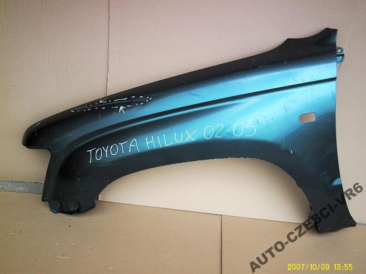 Крило ліве toyota hilux без накладки 2002-05roku, Ціна