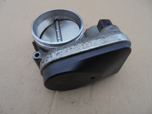 Дроссельная заслонка bmw e90 e91 323i 325i 330i 7516946, Цена