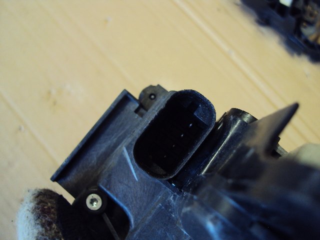 фото №5, Замок дверь правые перед mercedes c-klasa w205