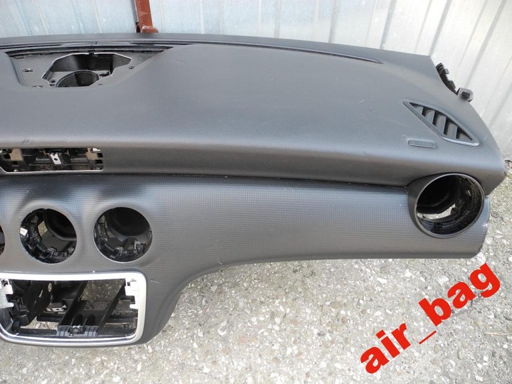 фото №4, Mercedes a-klasa w176 a176 консоль капот панель