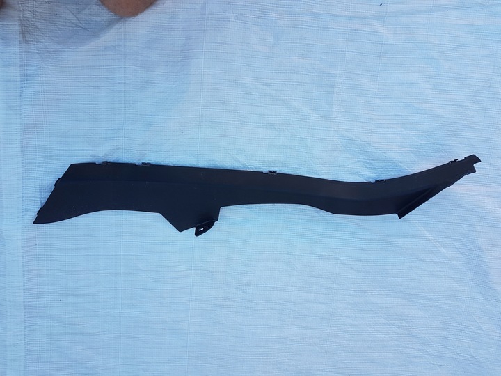 фото №1, Mercedes w204 защита планка обивка a2046903725