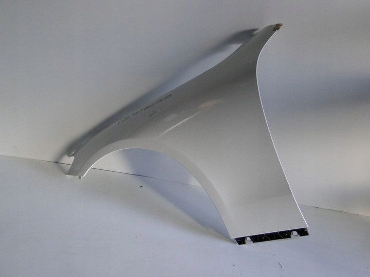 фото №13, Mercedes e клас 238 крило переднє праві лівий